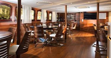 Riviera Travel, MV Corona, Restaurant 1.jpg